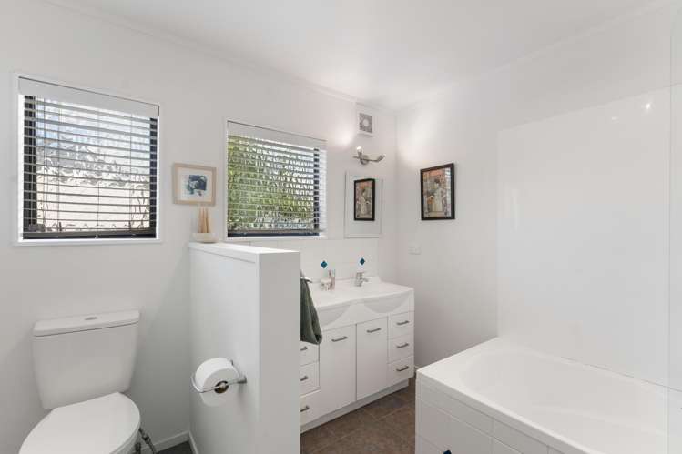 11 Renata Road Otaki_18