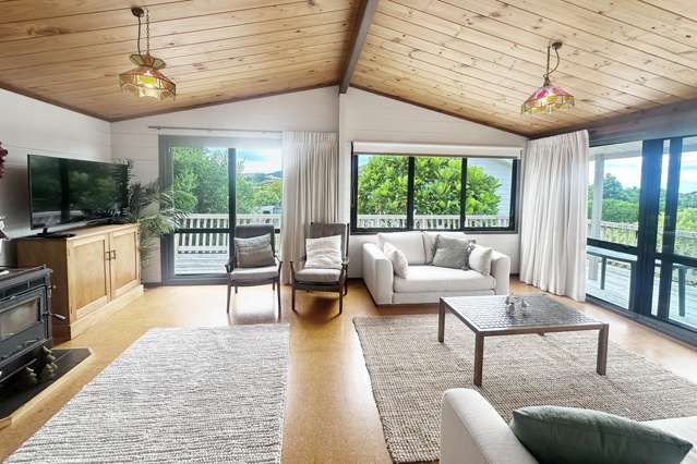 29 Harper Road Waimarama_1