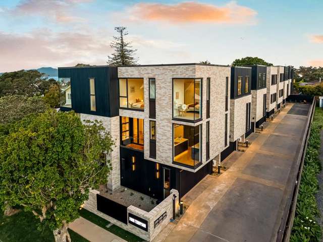 Exclusive Coastal Residences Beyond Compare