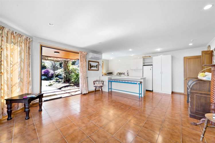 33 Edinburgh Drive Queenstown_35