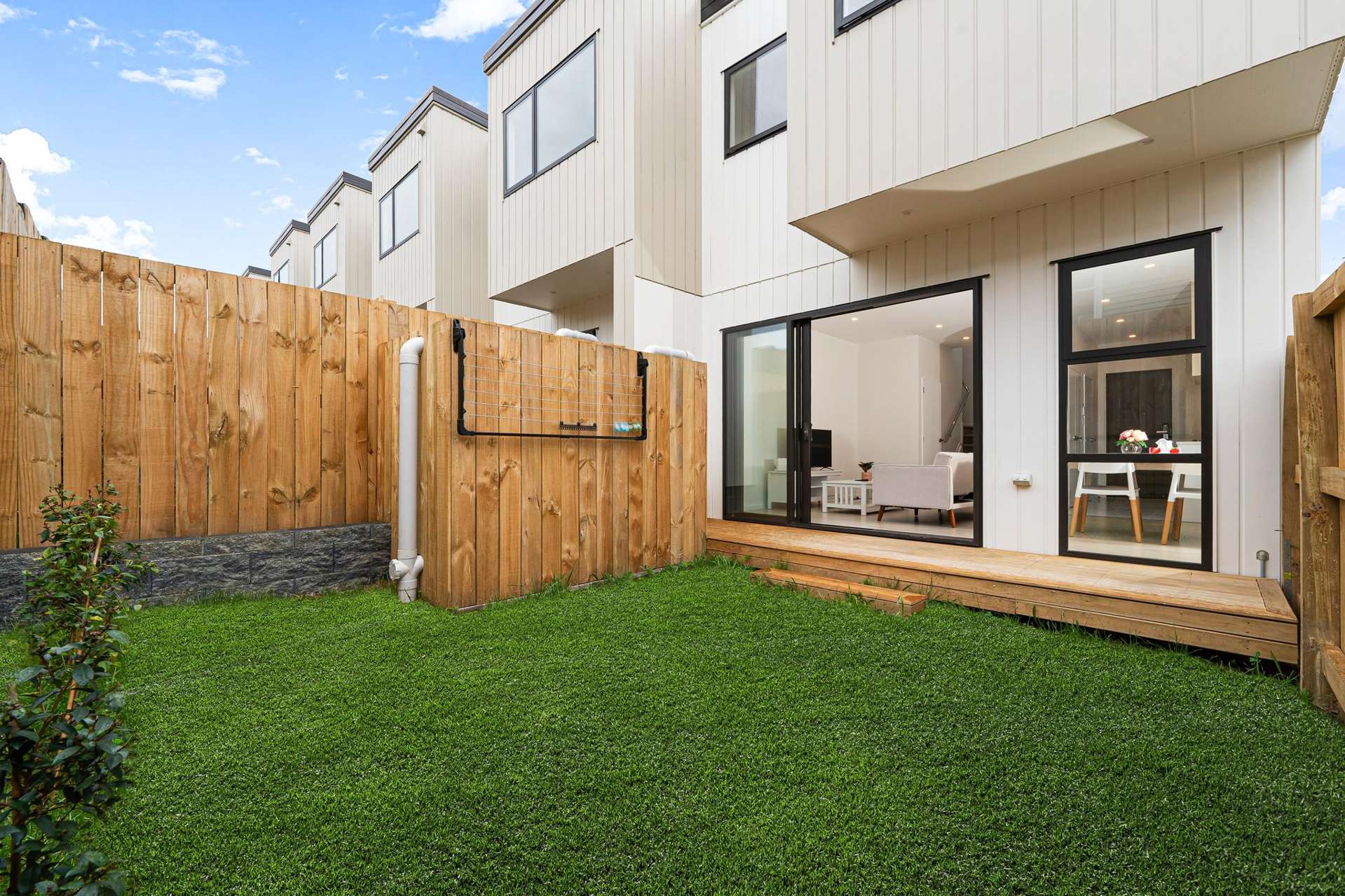 3/25 Abbotleigh Ave Te Atatu Peninsula_0