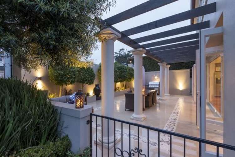 26 Oliver Twist Avenue Mellons Bay_38