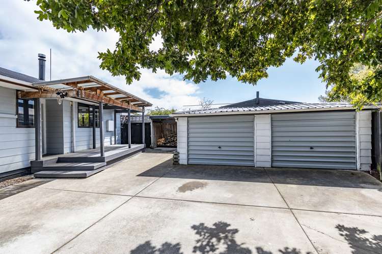 33 Kuaka Crescent Bromley_11