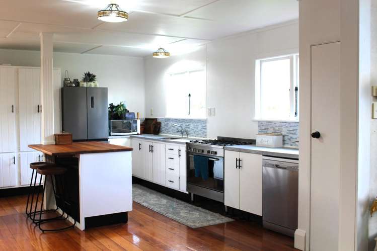 11 Waihi Falls Road Waione_8