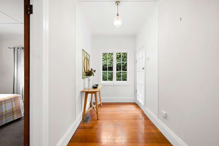 10 Ruakiwi Road Hamilton Lake_13