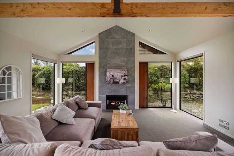 5 Glengarry Court Jack's Point_6