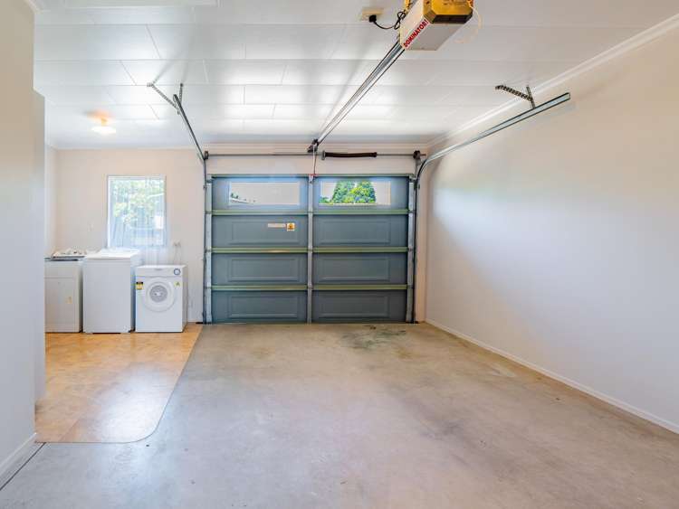 33f Sanders Avenue Westown_17