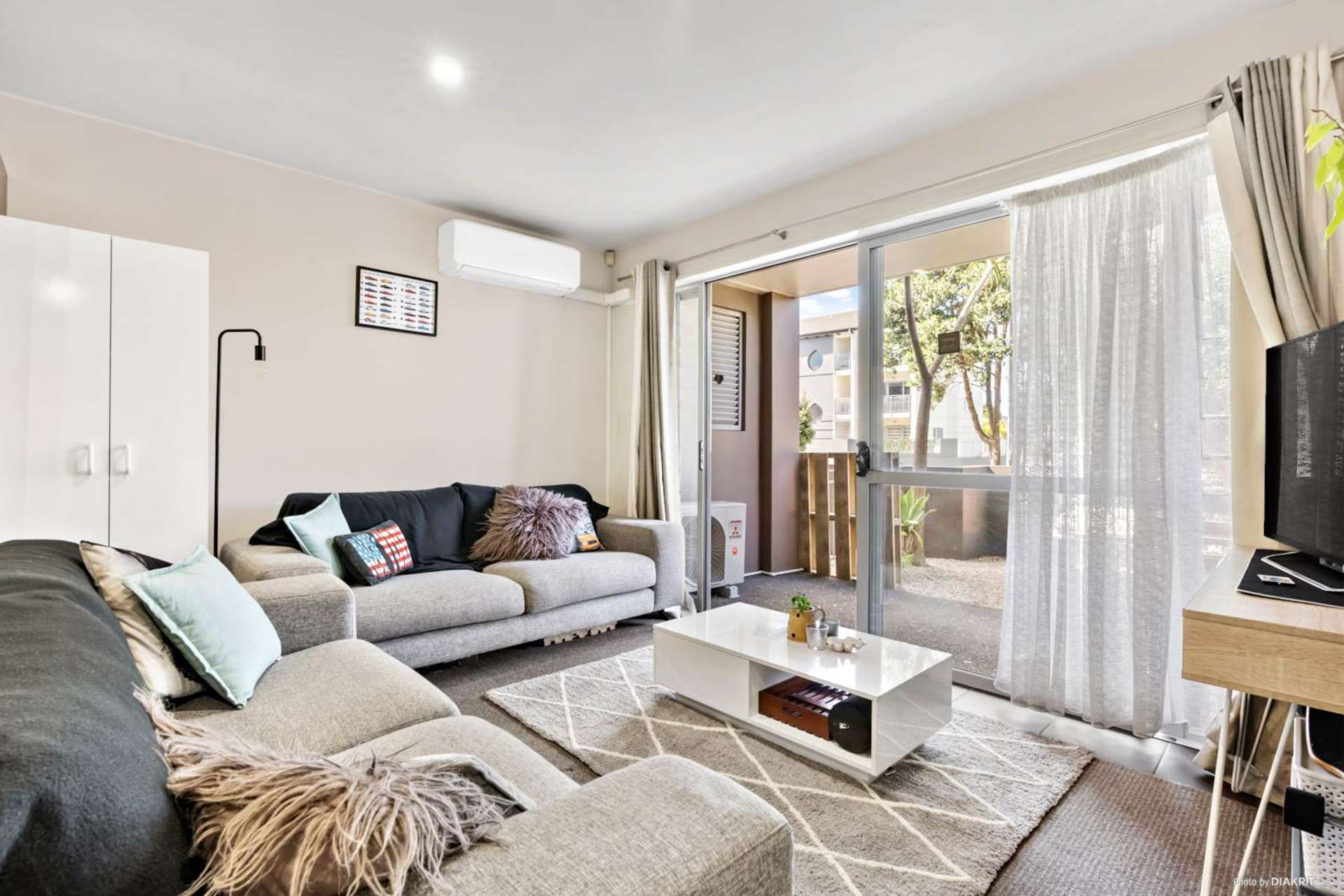 88a Michael Jones Drive Flat Bush_0