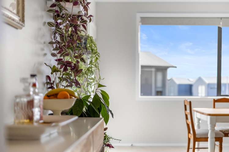 7/2 Ko Tohu Place Hobsonville_11