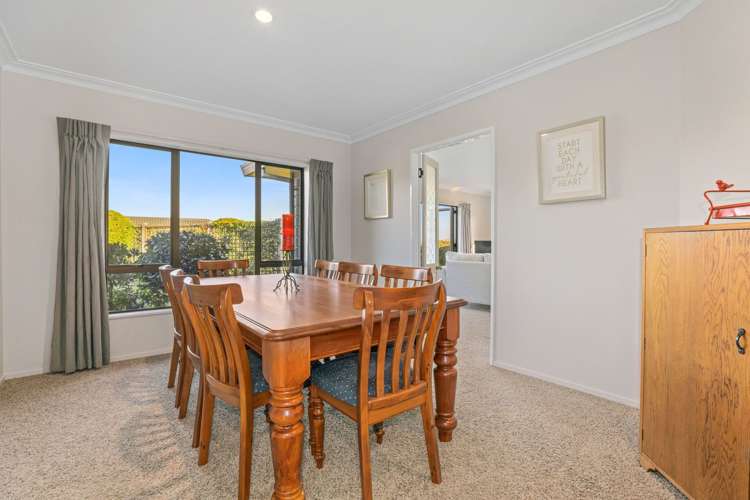 2/77 Harvey Street Waipahihi_7