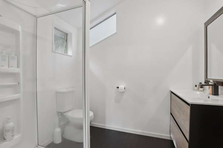 72 Wood Bay Road Titirangi_17