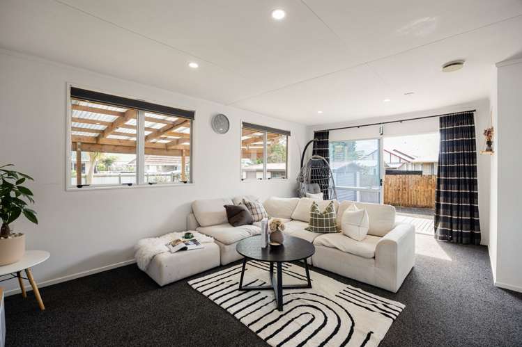 46 Elmwood Crescent Pukete_6