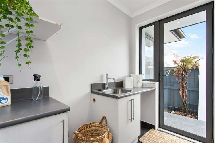 7 Brookwater Avenue Northwood_18