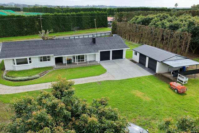 244 Beach Road Katikati_1