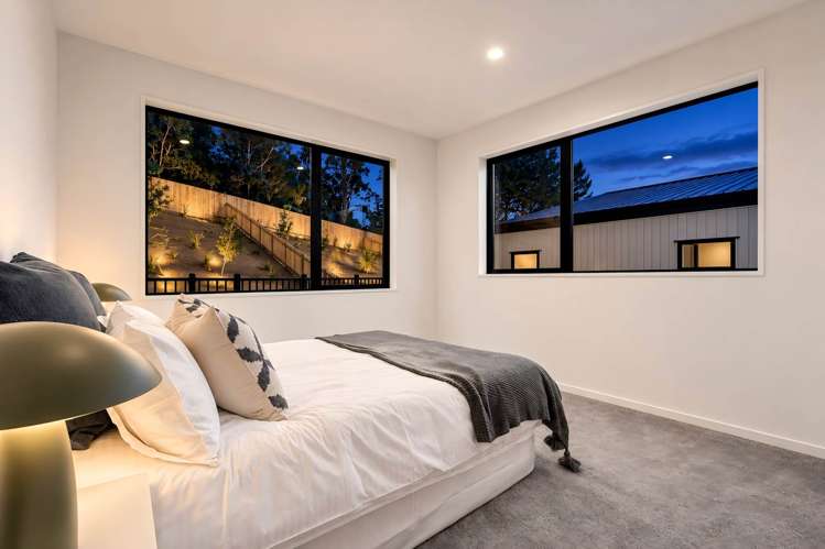 244A West Hoe Heights Orewa_10