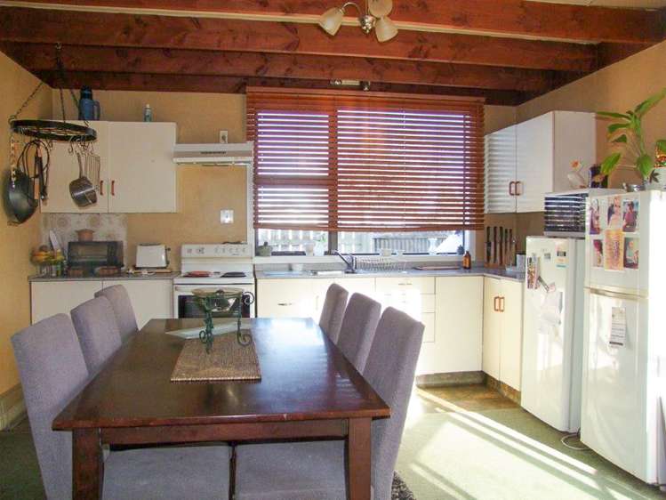 232 Union Street Milton_13