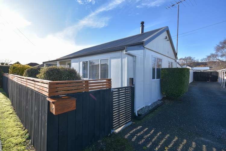 37 Chaucer Street Milton_18