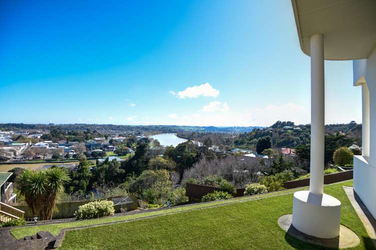 6 Hipango Terrace Durie Hill_30