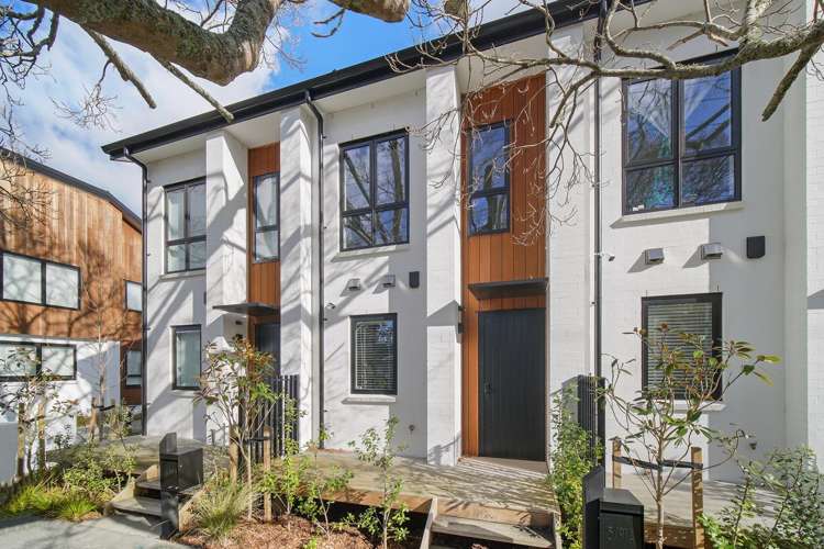 5/91A Hendon Ave 1727_8
