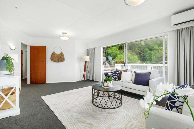 17 Gainsborough Grove Belmont_5