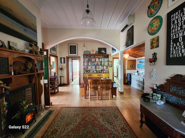 1 Cobourne Place Port Waikato_7