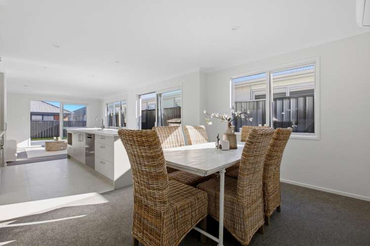 8 Rockefeller Street_4