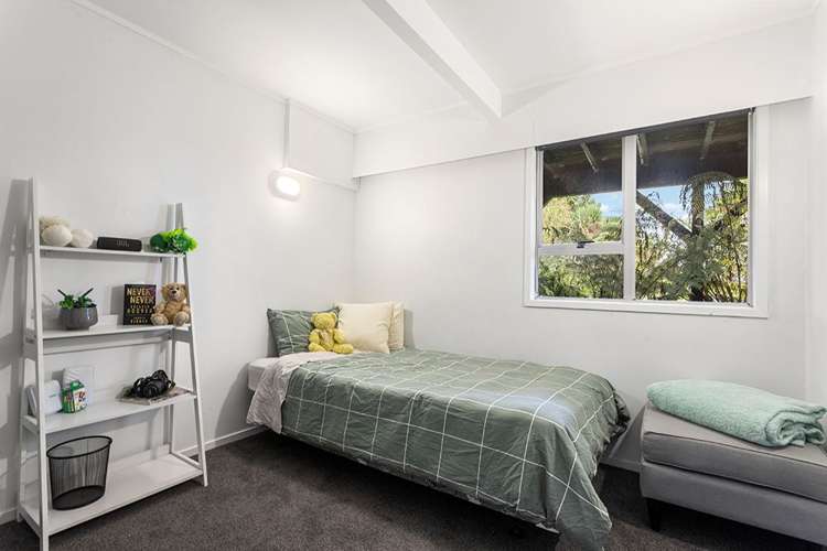 15 Eyre Street Henderson_14