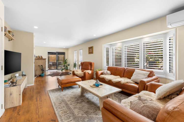 1/26 Ronald Macken Place Windsor Park_15