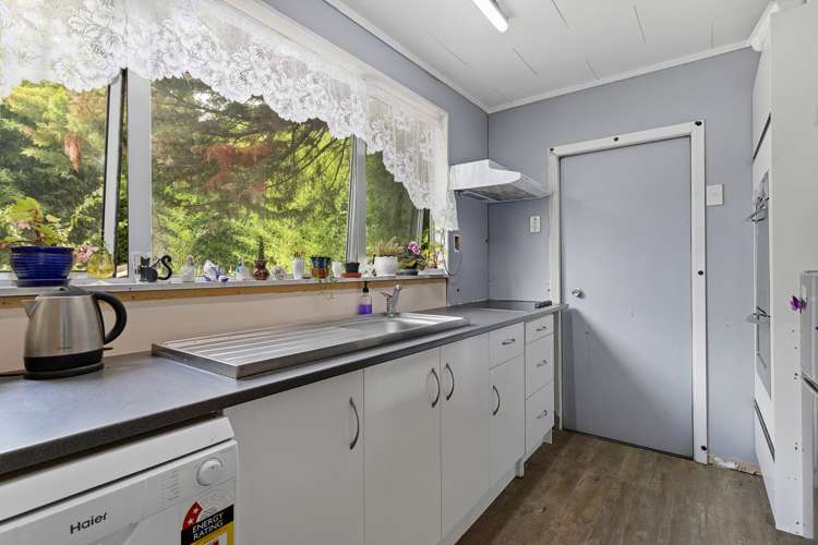 51 Aroha View Avenue Te Aroha_16