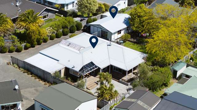 1 and 2/20 Stanley Street Wharewaka_1