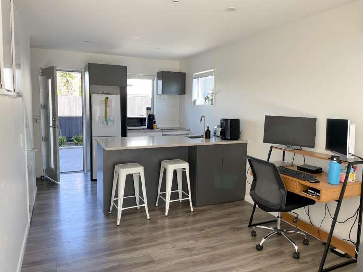 4/51 Hills Road Edgeware_1