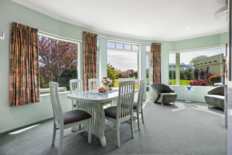 4 Marchwood Grove Richmond_5