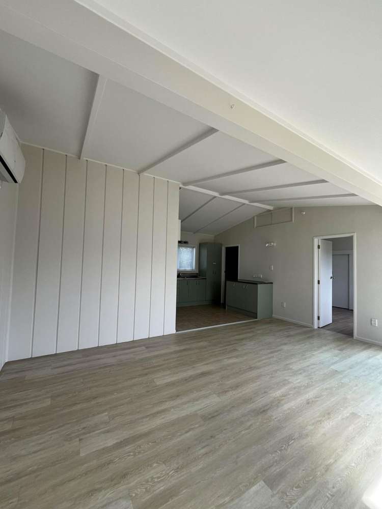 2/122A Victoria Street Onehunga_4
