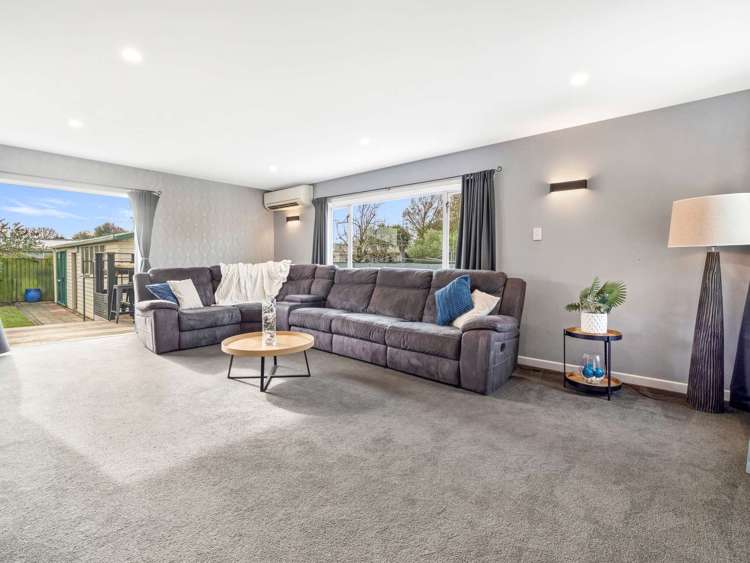 8 Roberts Road Hei Hei_7