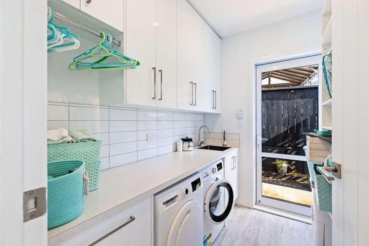 51 Coutts Way Fitzherbert_33