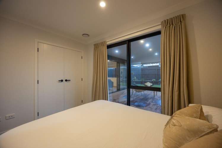 12 Huffington Place Feilding_17