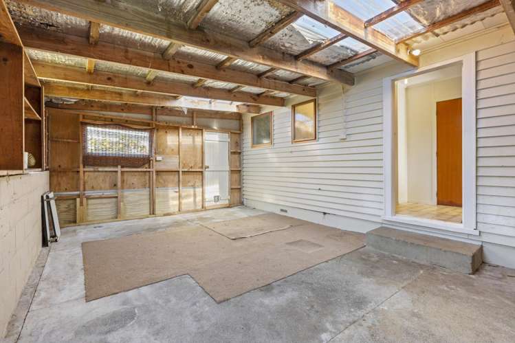 1 Sunshine Rise Raglan_17