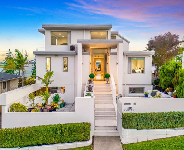 11 Hoskins Avenue Hillsborough_2