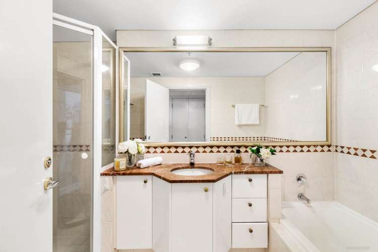 802/8 Albert Street Auckland Central_12