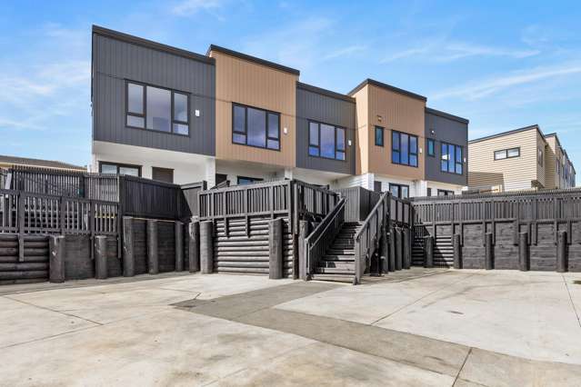 Lot 2/5 South Pacific Place Henderson_1