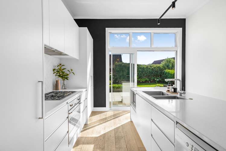 23 Queen Street Upper Hutt_4