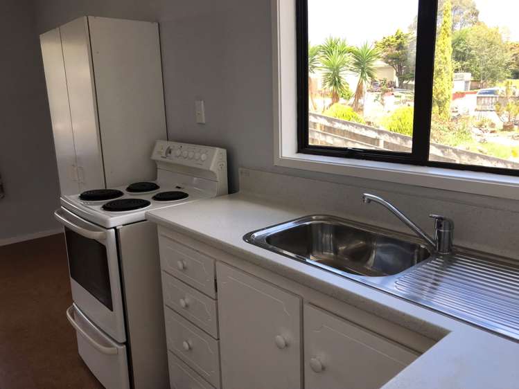 75 Brunner Road Glen Eden_2