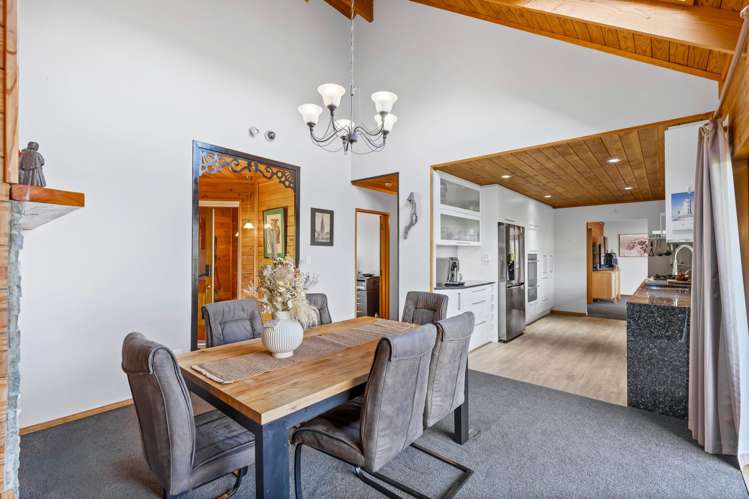 33 Puketaha Road Swanson_15