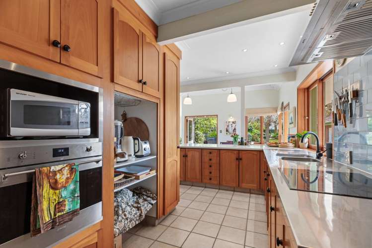 221 Grange Road Otumoetai_9