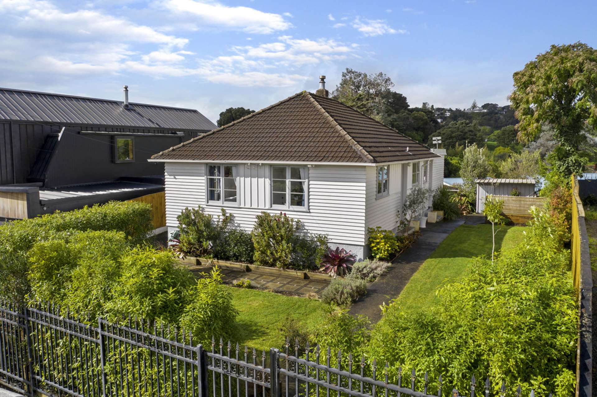 6 Dally Terrace Mount Roskill_0