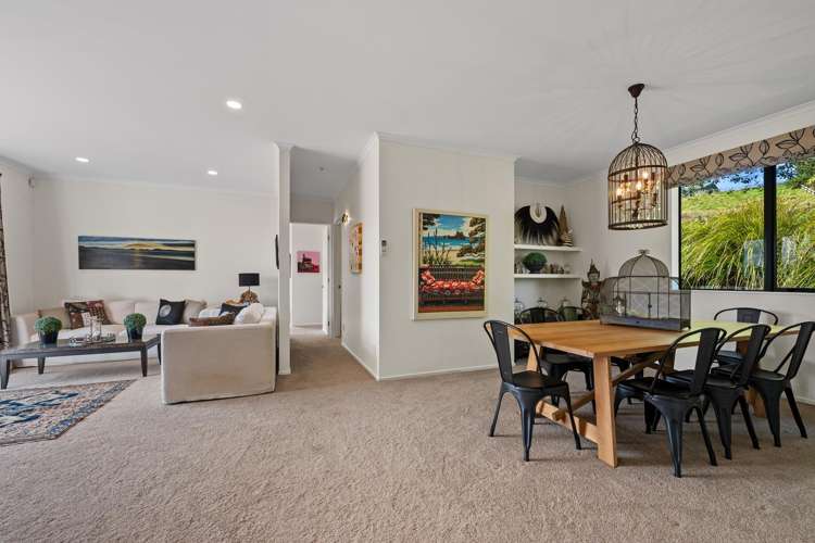 157 Barrett Road Riverhead_11