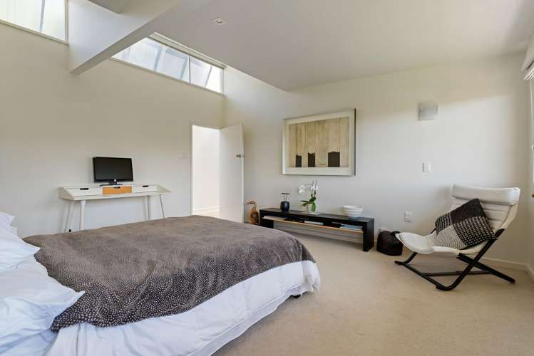 85 Nicholson Road Khandallah_23