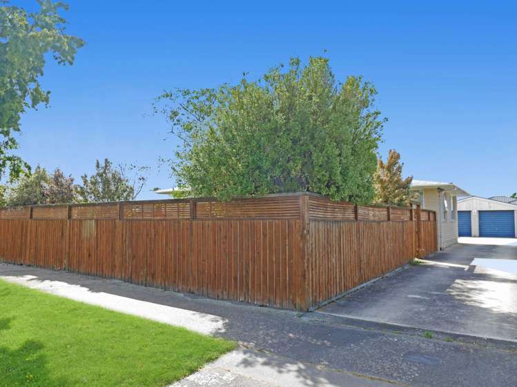 14 West-Watson Av Hillmorton_19