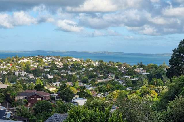 Brand new - Space, Sun & Coastal Lifestyle