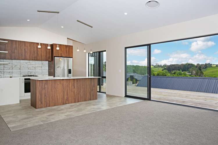 2 Clark Rise Pokeno_3